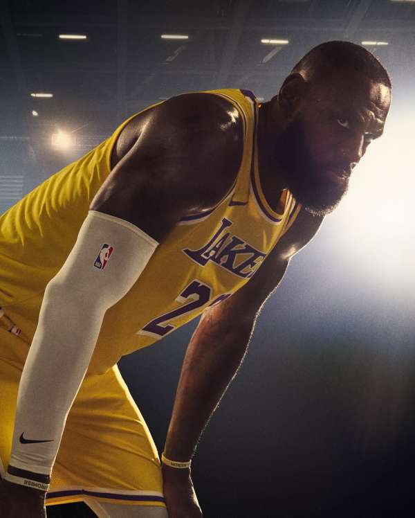 @nike #justdoit campaign⁣