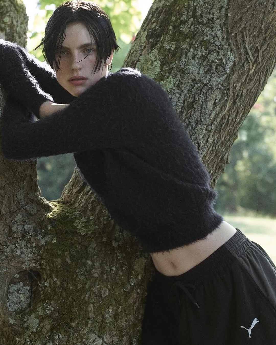 @the_gentlewoman issue nº 32⁠

Photographer @karimsadli ⁣⁣⁣
Stylist & Fashion Editor @jonathan_kaye
Casting Director @julialangecasting
Model @charlie._.jones._.c⁣
Hair @stephanelancien 
Makeup @christellecocquet
Nails @forget.laura
Set Design @alexanderbockstudio⁣⁣⁣
Production #brachfeld

Special thanks to : @clement_camaret @adrien_cantenot @gwenaellemm #alexandrecataudella #alexandregimenez #valeremartinroland @antoine_truffaut_