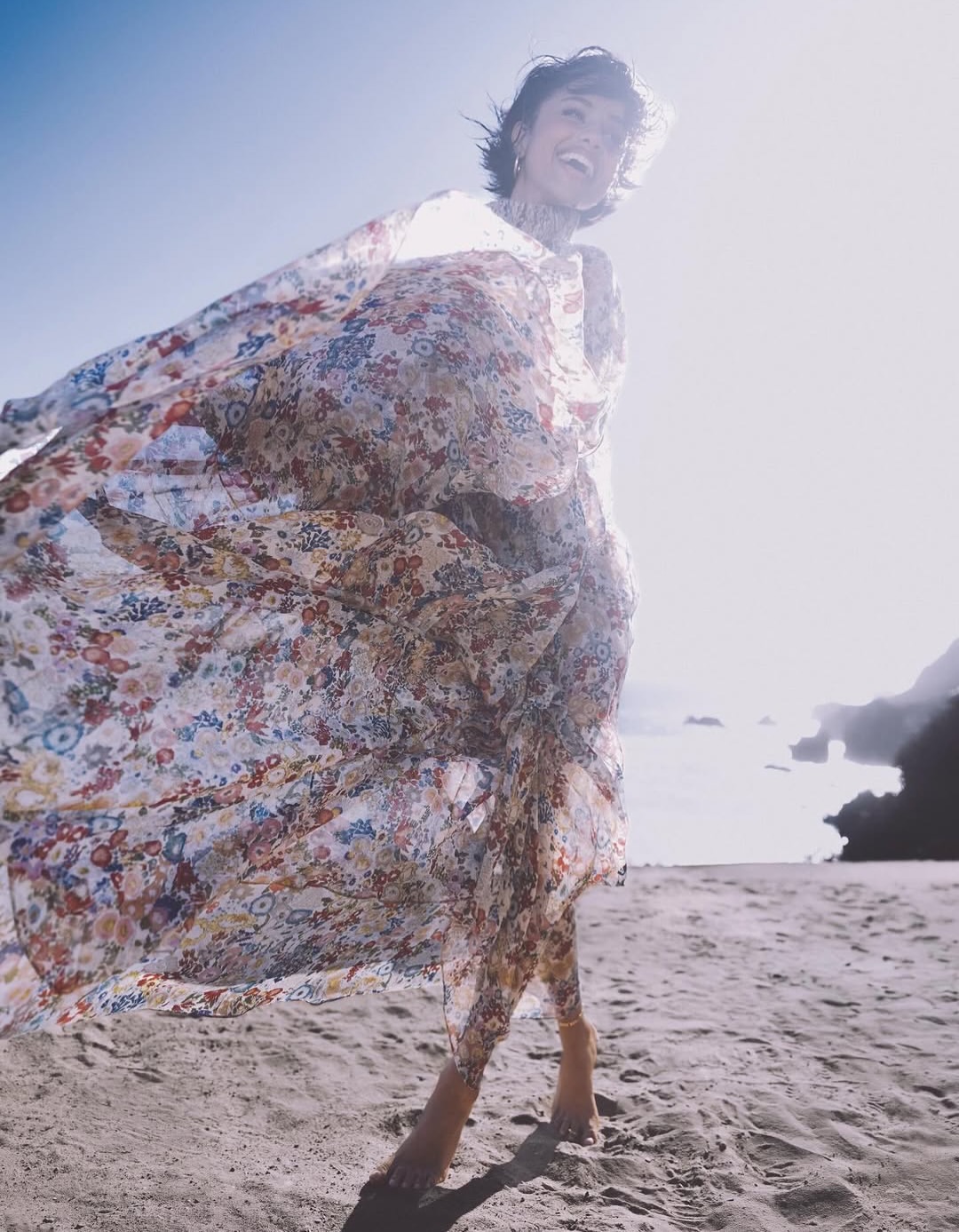 @voguechina january 2026 issue

Director & Photographer @kat_in_nyc
Talent @tyla ⁣
Stylist @alvinyu613
Hair @yusefhairnyc
Makeup @paintedbyesther
Nails @bychangnam
DOP @vikgrossling
Production #brachfeld⁣⁣⁣
⁣⁣⁣