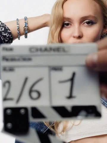 @chanelofficial @chanel.beauty denim makeup...