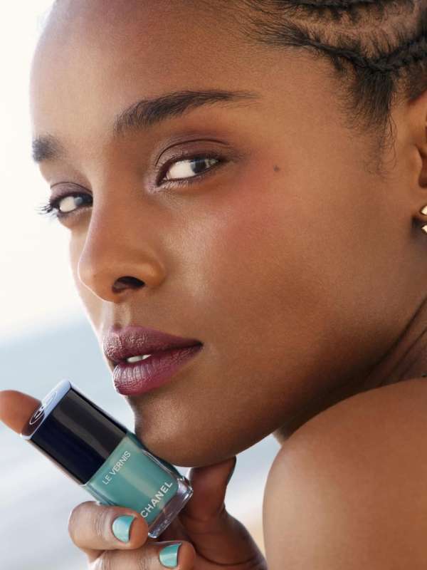 @chanelofficial @chanel.beauty les beiges