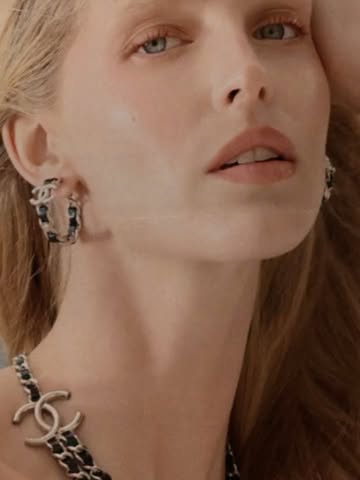 @chanelofficial @chanel.beauty les beiges