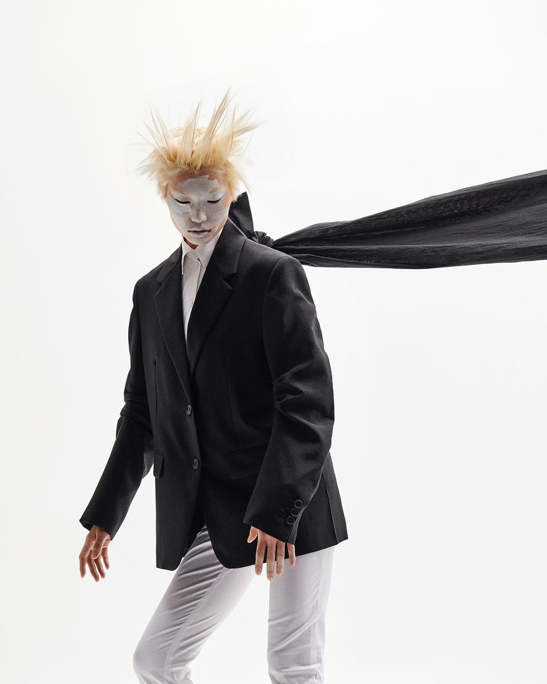 Vogue Portugal |  Apr. 23