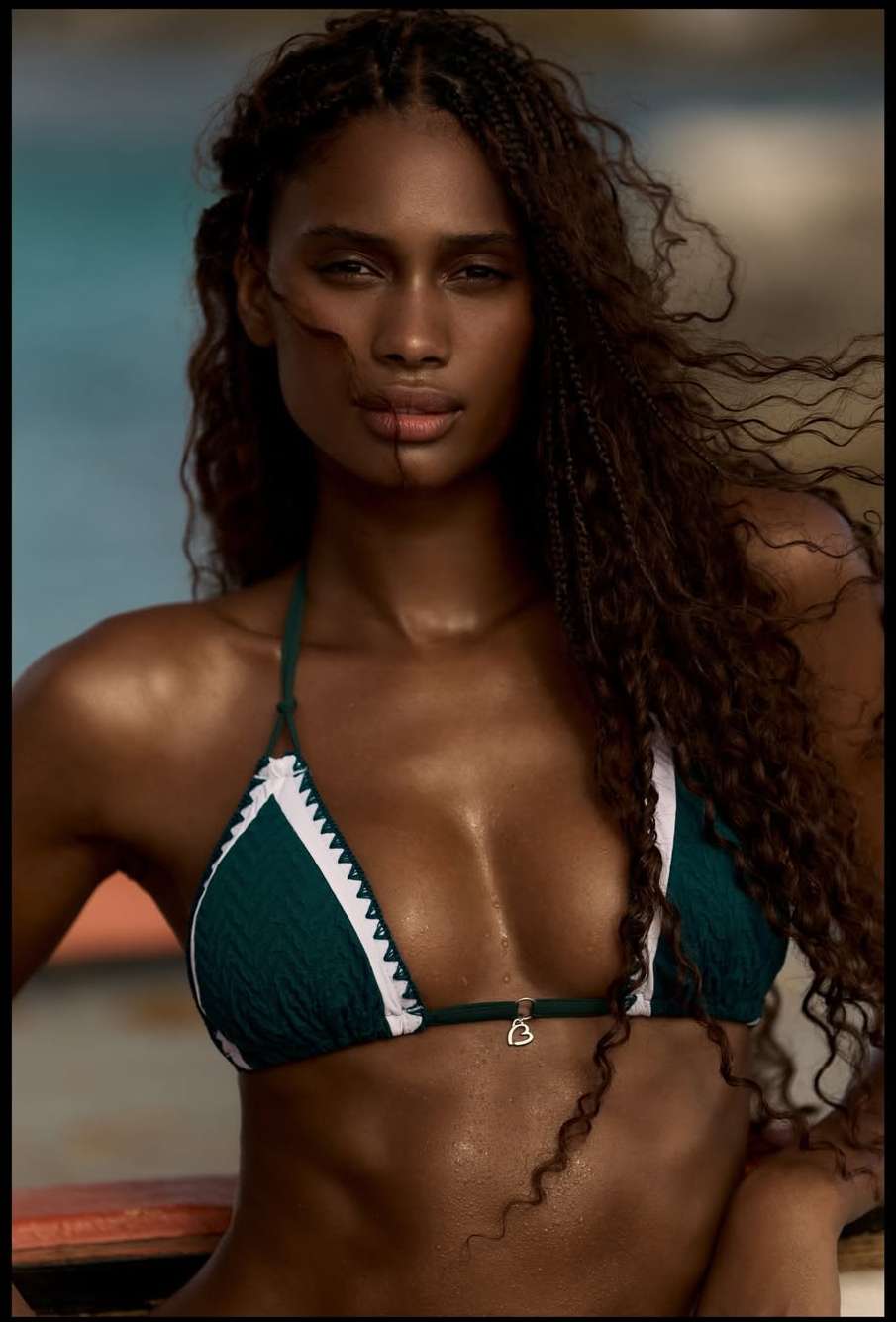 Bryce Thompson X Banana Moon Dec. 25