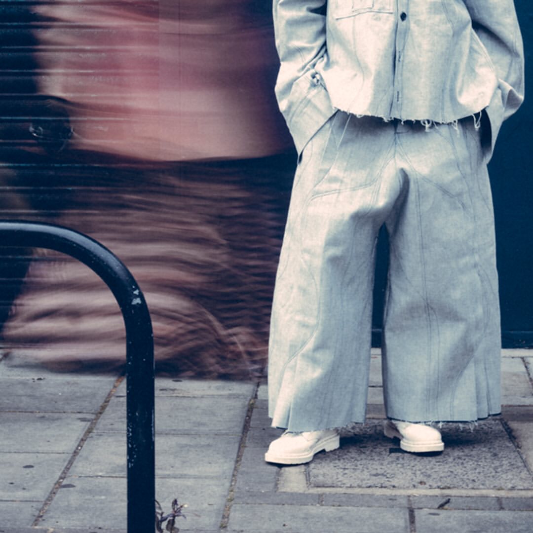 slider image
