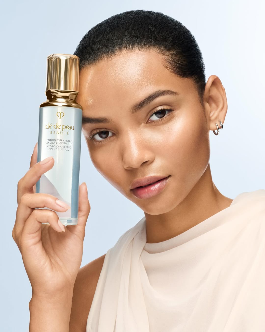 Marion Clémence Grand X Clé de Peau Beauté US Aug. 25