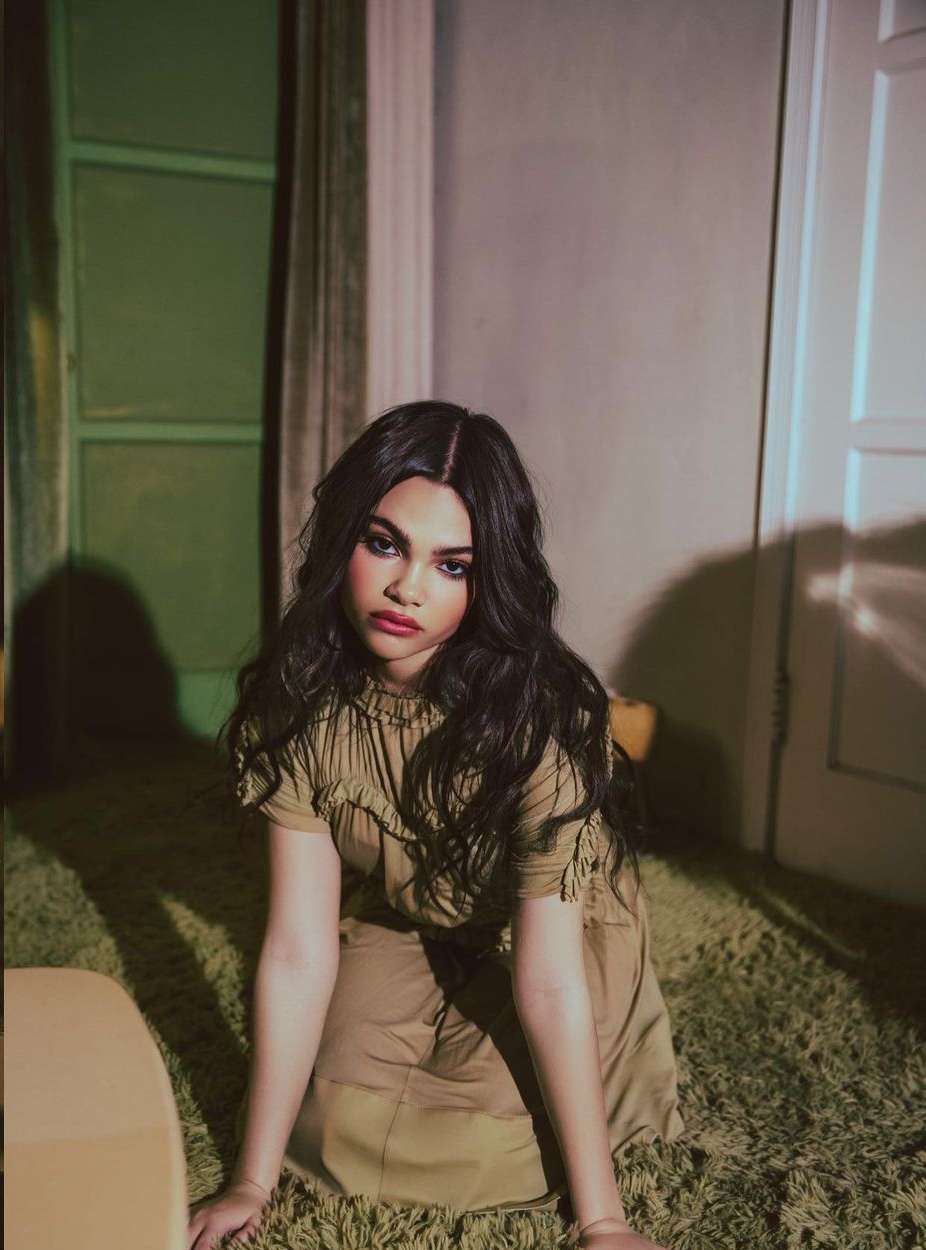 Schon Magazine |  Apr. 23