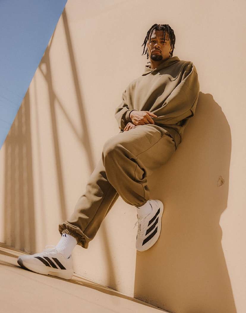 Carles  Carabi X Adidas Oct. 25