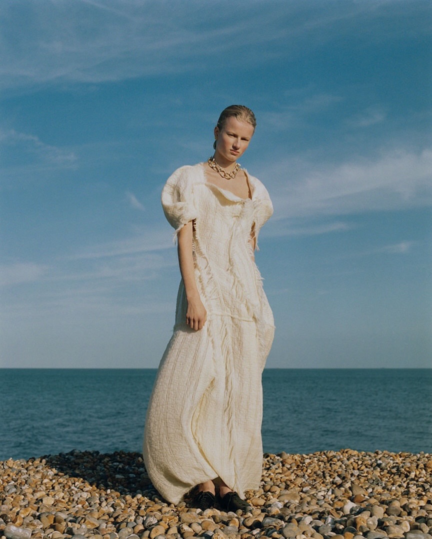 Cathy Kasterine X FAMILY STYLE Dec. 25