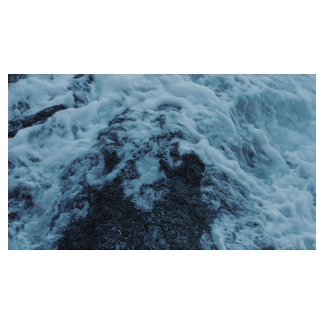 Vogue Ukraine |  May. 22