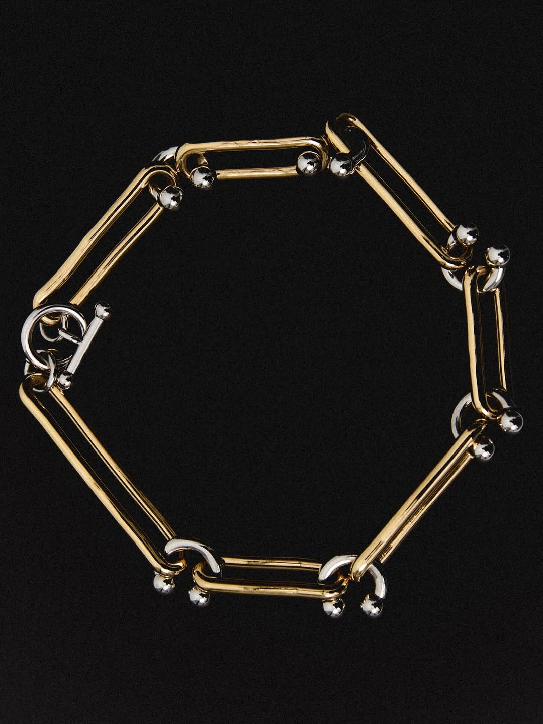 DUST CHINA |  Apr. 26