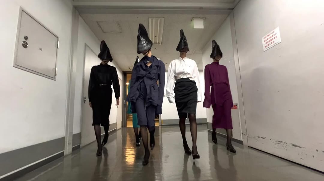 @keisukeyoshida_official SS26 backstage
@leopolda.duchemin 
@azusanozak 
@ta2yayamaguchi 
@ines_arman