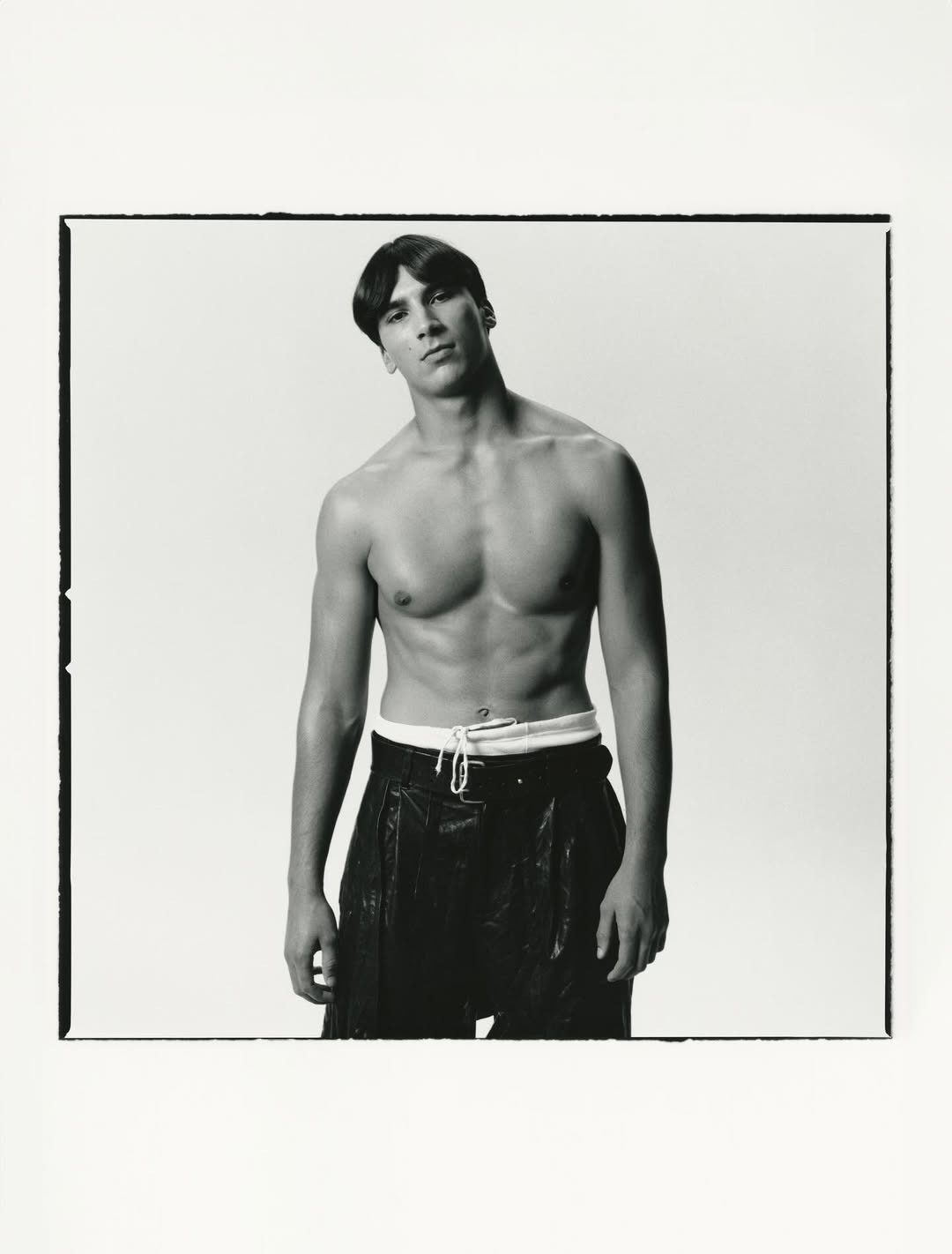 @dustmagazine with @kito.munoz @andrejskok_ @karinwesterlundd @melissa_rouille @tibzmunoz @curroverdugo 
Many thanks @lucaguarini @emanuela_amato @luigi_vi @niiccotorelli @artlistparisnewyork