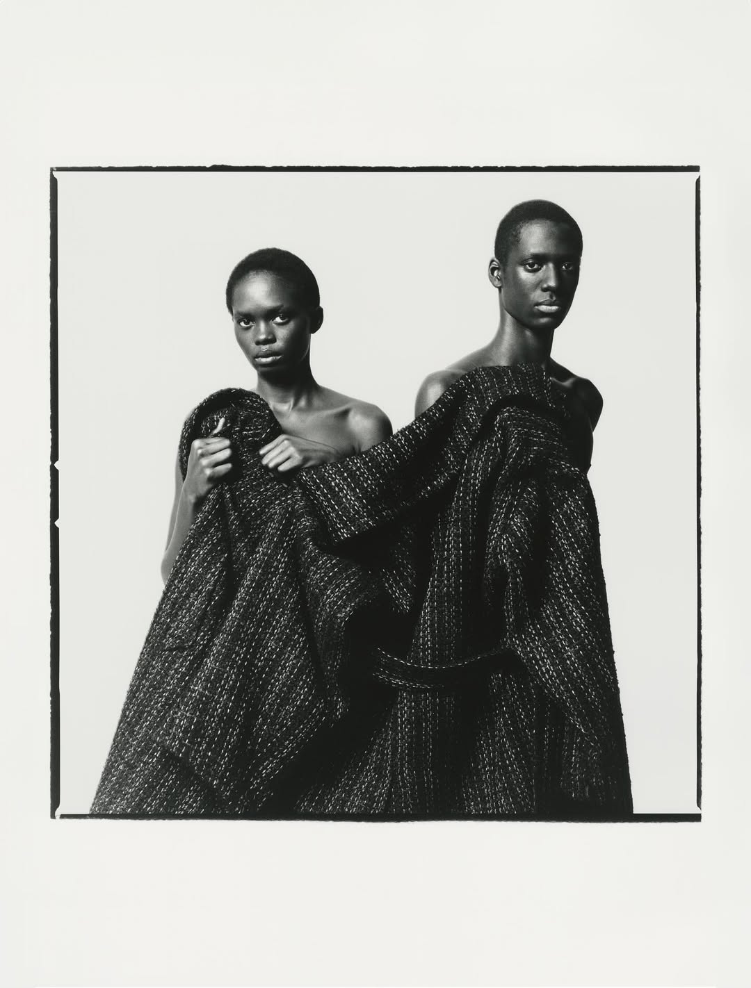 @dustmagazine with @kito.munoz @andrejskok_ @karinwesterlundd @melissa_rouille @tibzmunoz @curroverdugo 
Merci @lucaguarini @emanuela_amato @luigi_vi @niiccotorelli @artlistparisnewyork