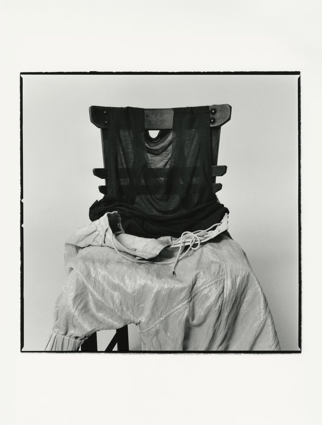 @dustmagazine by @kito.munoz @andrejskok_ @karinwesterlundd @melissa_rouille @tibzmunoz @curroverdugo 
Merci @lucaguarini @emanuela_amato @luigi_vi @niiccotorelli @artlistparisnewyork