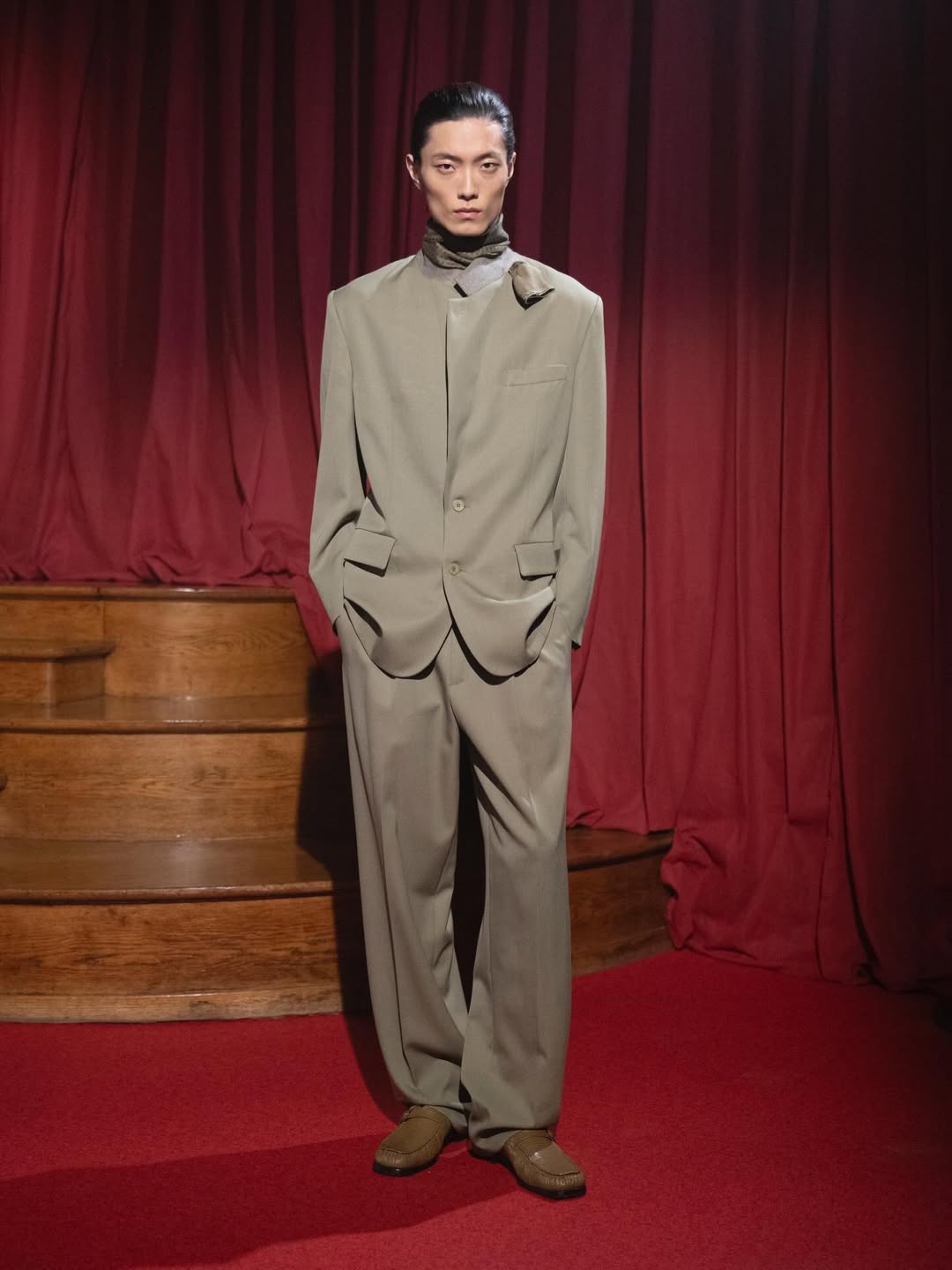 @magliano.insta @fottogliaccendini @elisa_voto @micheleasmodeorizzo @jezzhill @louisghewy @kitty_events @lucienpagescommunication @allegracoccolo @yuka___fuji @kabacasting @david_kgj @martin.tournebize @nobregallan @antonella_briere @artlistparisnewyork