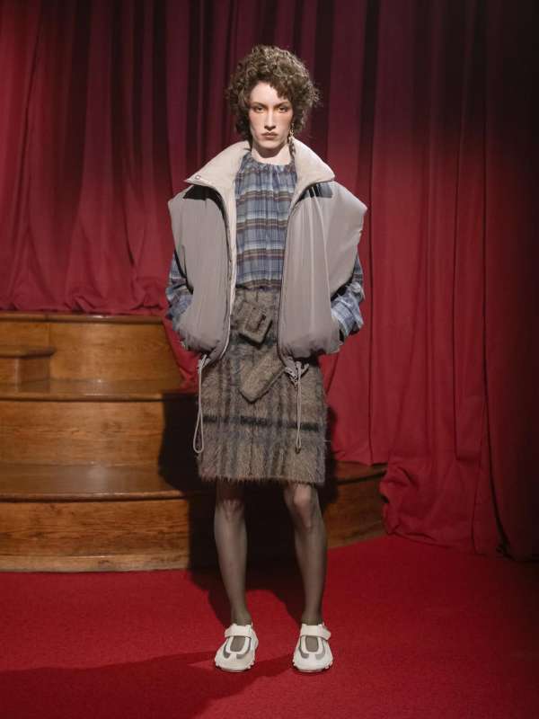 @magliano.insta @fottogliaccendini @elisa_v...