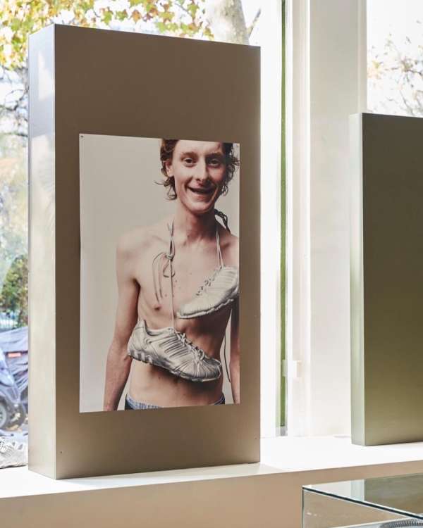 @thebrokenarm portraits for windows