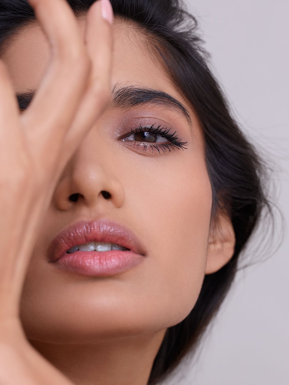 Moove with @aishosaurus @vivamodel 

Photography @chris.and.cory 
Make up @sarahjaggermua @capsuleagence_hmc @chanel.beauty 
Styling @mariannachmia 
Flame @elodielatapie
