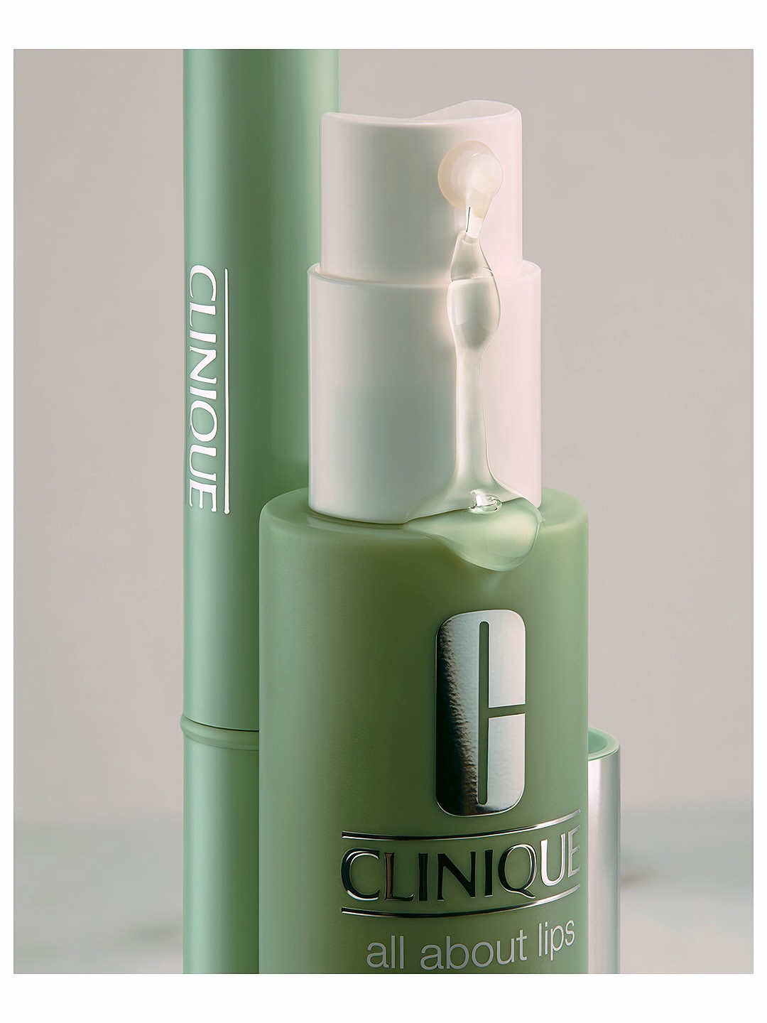 Clinique |  Jun. 26