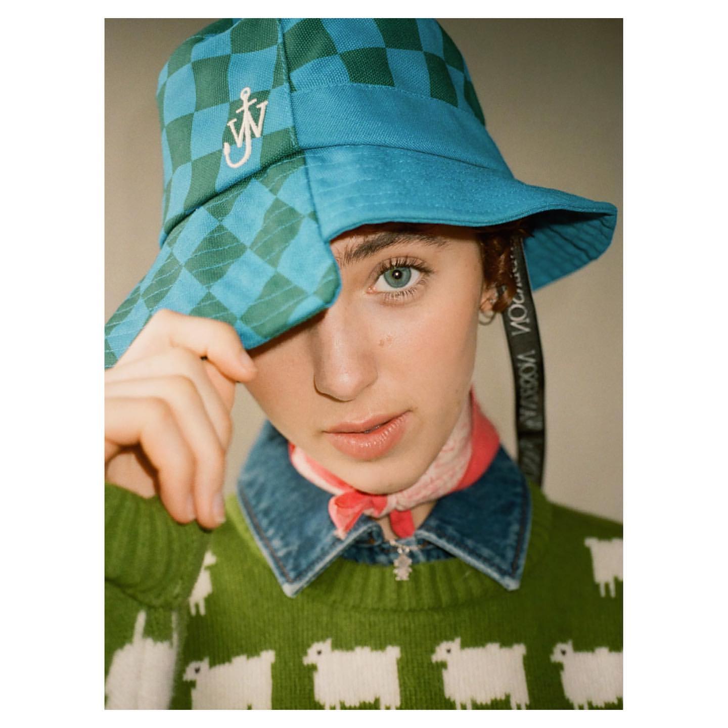 PAPERBOY MAGAZINE |  Dec. 21