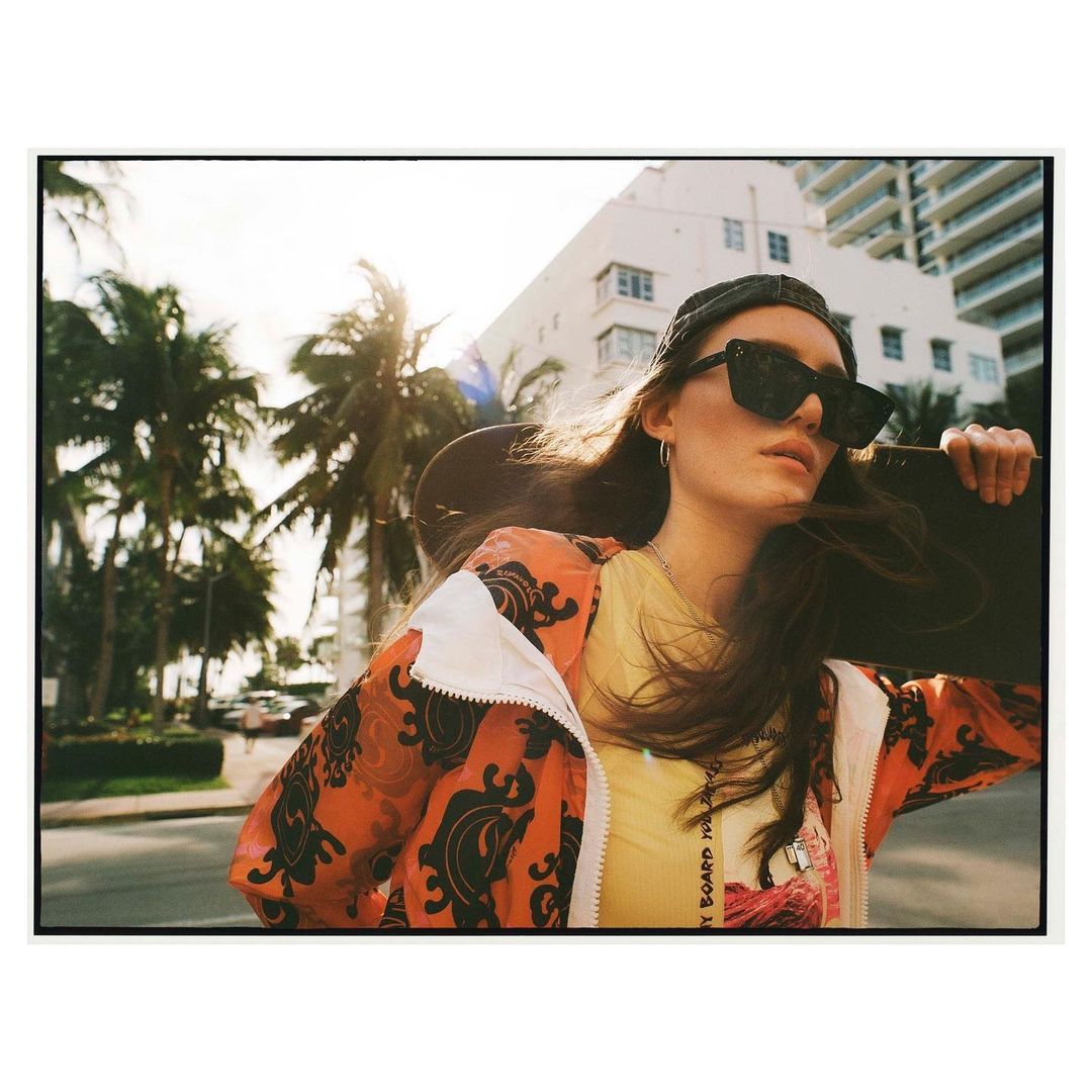 Elle France |  Apr. 23