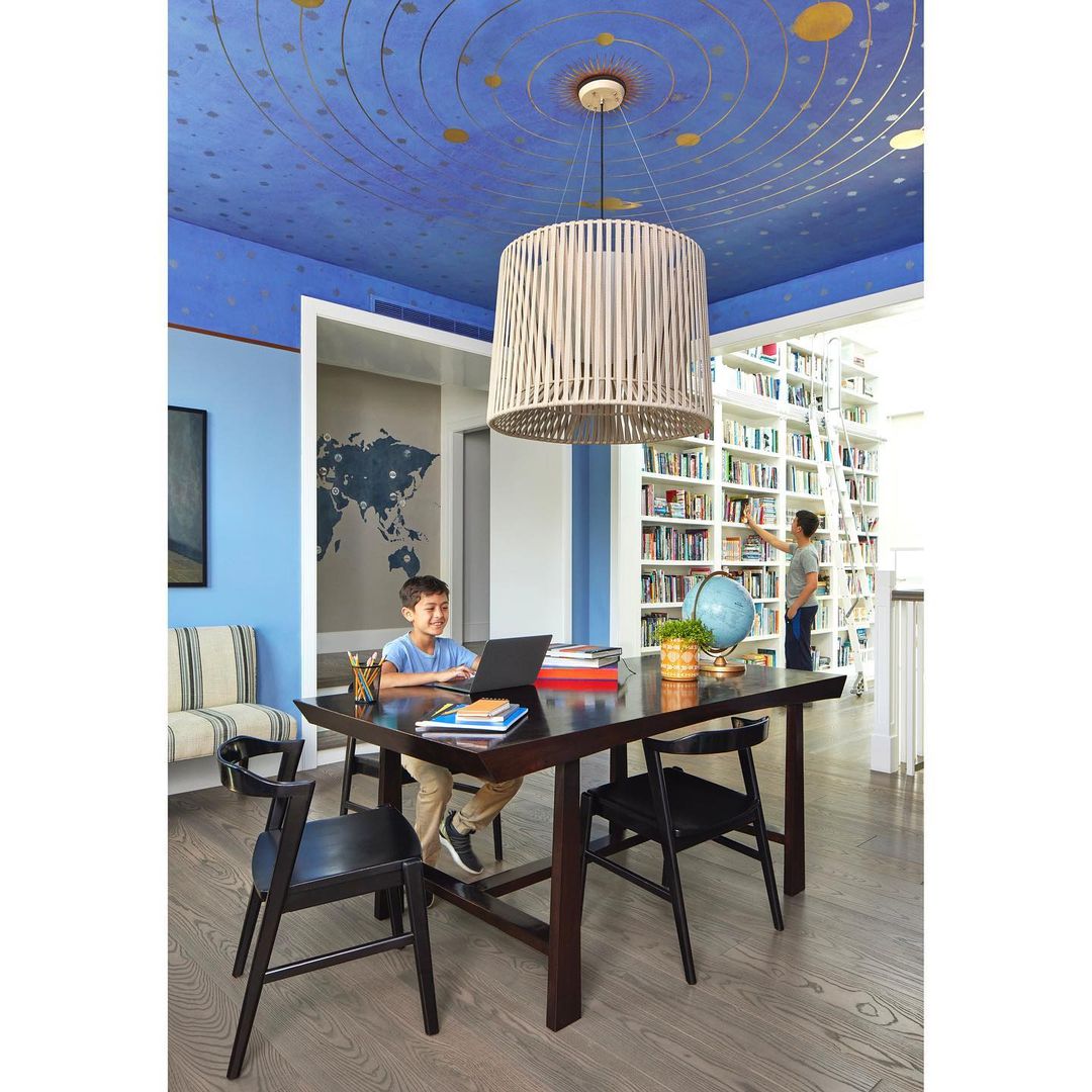 HGTV Magazine |  Mar. 23