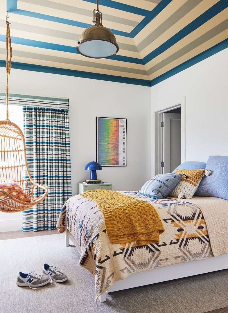 HGTV Magazine |  Mar. 23