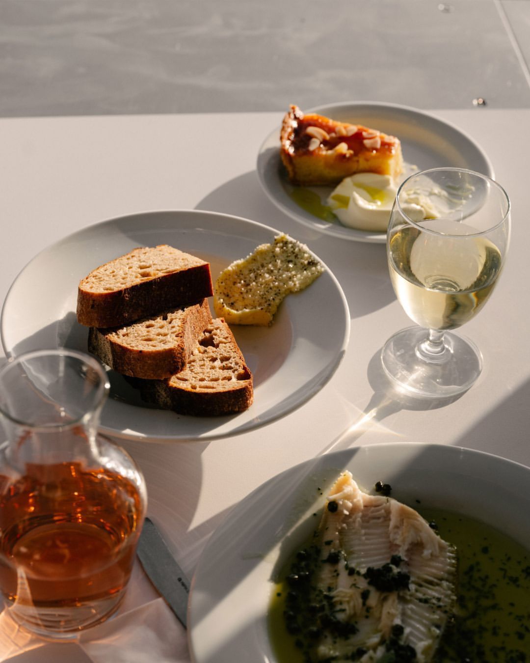 Four Boys Café |  Mar. 24