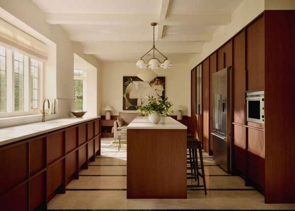 Kensington Leverne
