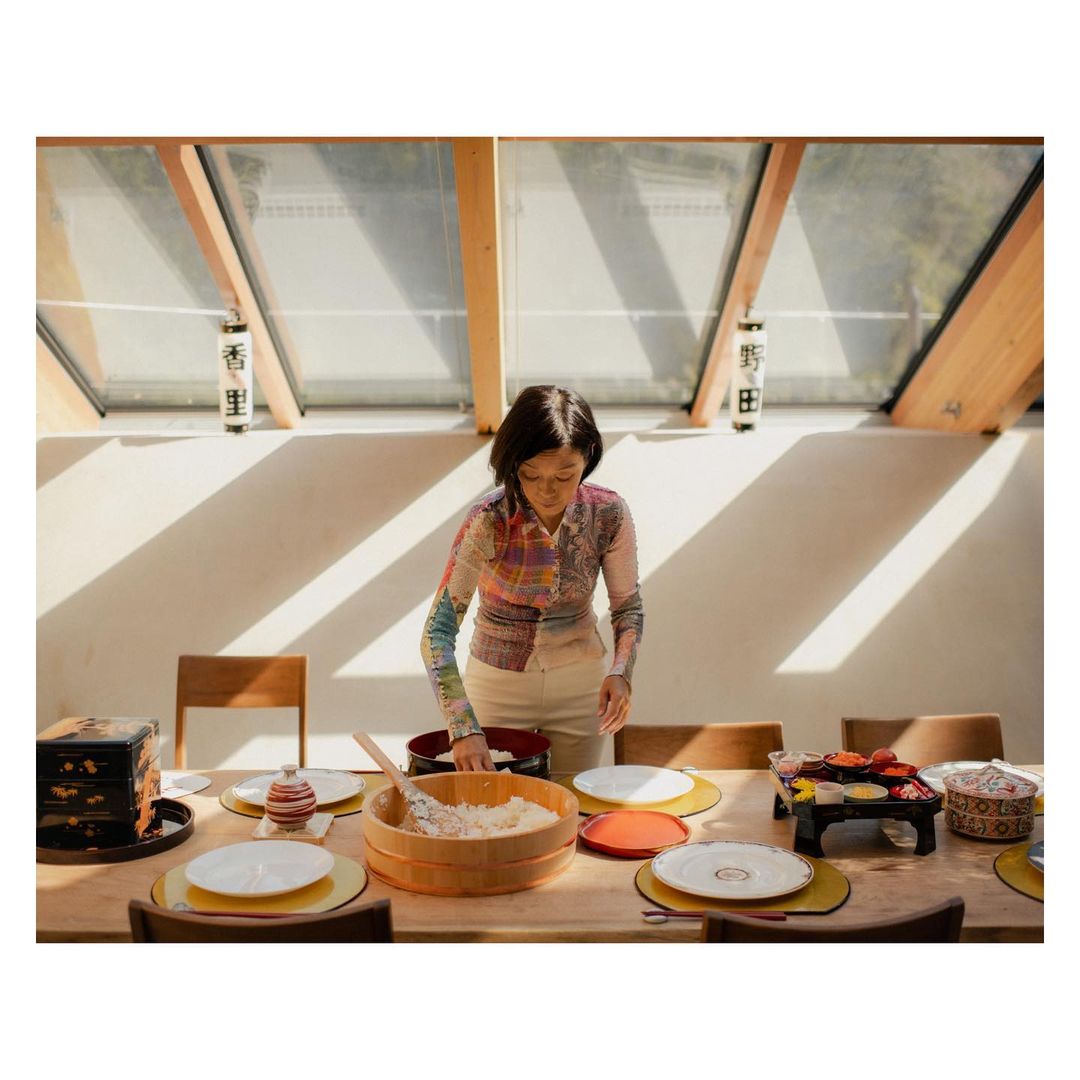 Airbnb Magazine |  Mar. 23