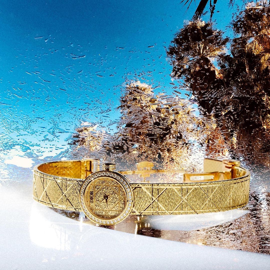 Vogue China |  Apr. 23