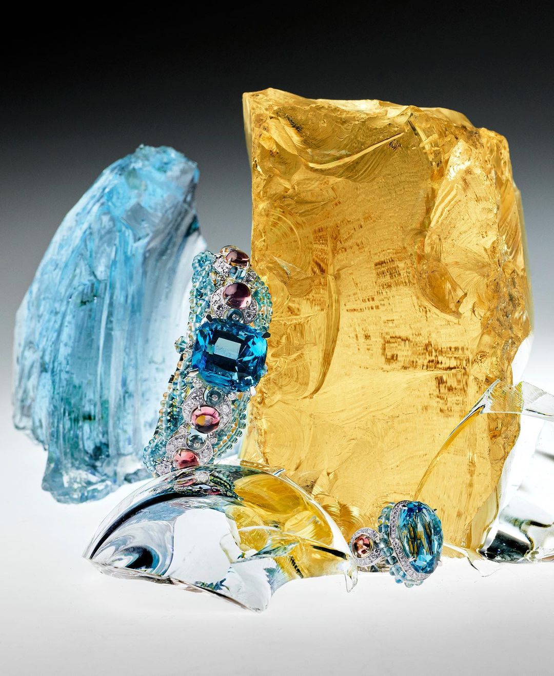 Harper's Bazaar US |  Jun. 23