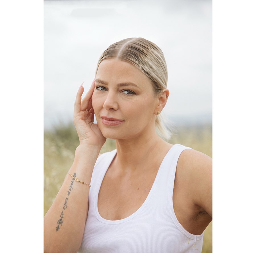 Glamour Magazine |  Jun. 23