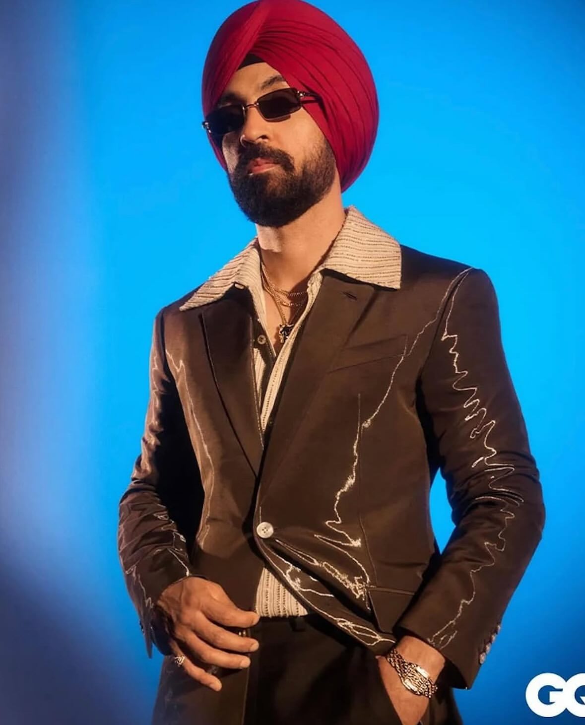 International pop stars @diljitdosanjh and @jacksonwang852g7 for @gqindia 🎤⭐️

#DiljitDosanjh + #JacksonWang together for #GQ shot by @ericraydavidson and produced by @zachyproducer + @legersk 
Stylist @mobolajidawodu 
Makeup (Diljit) @shannonpezzetta 
Turban Stylist (Diljit) #GurpartabKang
Makeup (Jackson) #LeeHayeon
Hair (Jackson) #LeeHan
Studio @hubblestudio 
Catering @eat.bloodsweatandbutter 
#diljit #jackson #pop #gqmagazine #ericraydavidson #crawfordandcoproductions #losangeles