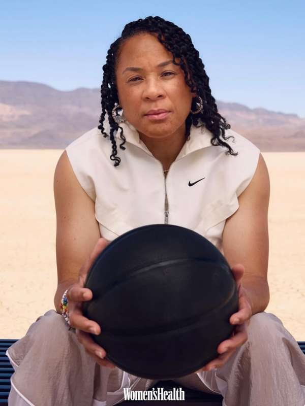 The new Icons of Coaching issue of @womensh...