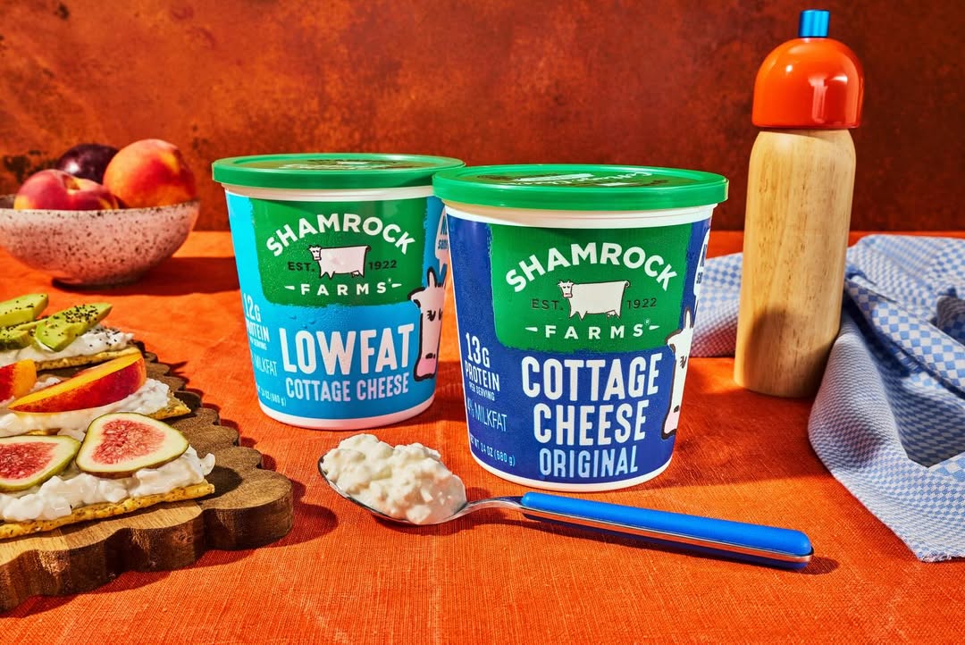 Dairy party @shamrockfarmsmilk 🐄

#ShamrockFarms milks, creams and #cottagecheese shot by @stephaniegonot and produced @zachyproducer + @ziadgeorges 
Food Stylist @vegetarianspacestation 
Set Stylist @lizaminnelson 
Stylist @leahadicoff 
Hair + Makeup @sandyganzer 
Talent @closeupmodelsagency 
Thank you @redeyereps for having us 🥛
#milky #creamy #dairy