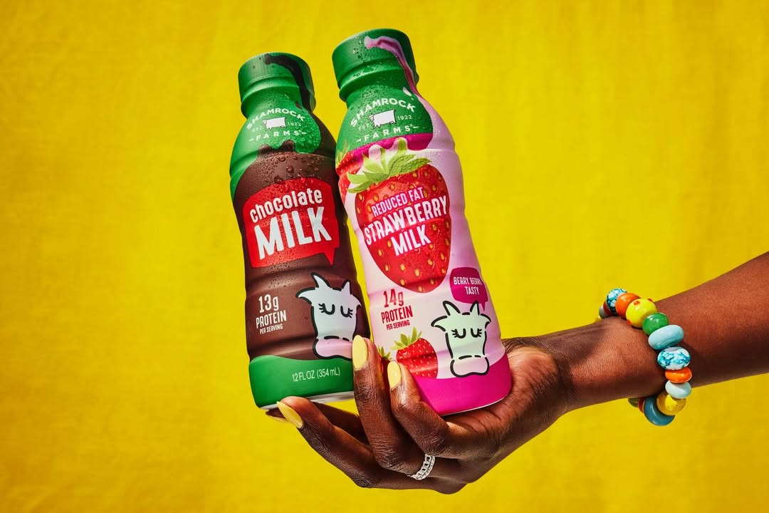 Dairy party @shamrockfarmsmilk 🐄
#ShamrockFarms milks, creams and #cottagecheese shot by @stephaniegonot and produced @zachyproducer + @ziadgeorges
Food Stylist @vegetarianspacestation
Set Stylist @lizaminnelson
Stylist @leahadicoff
Hair + Makeup @sandyganzer
Talent @closeupmodelsagency
Thank you @redeyereps for having us 🥛
#milky #creamy #dairy