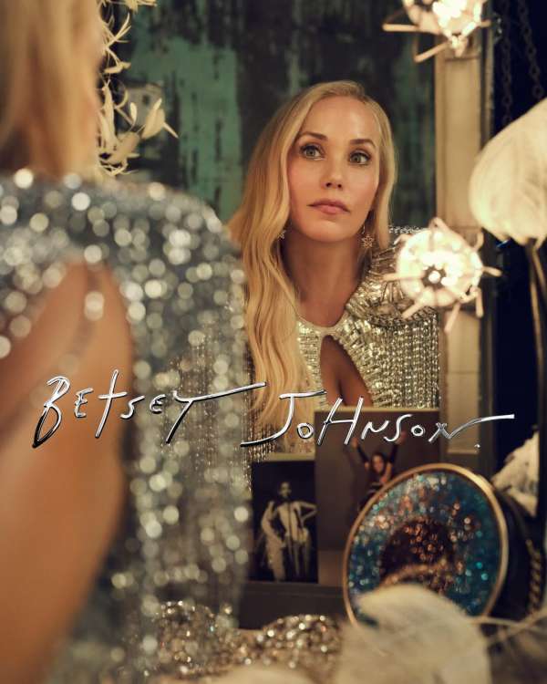 The way we squealed when we heard @elizberk...