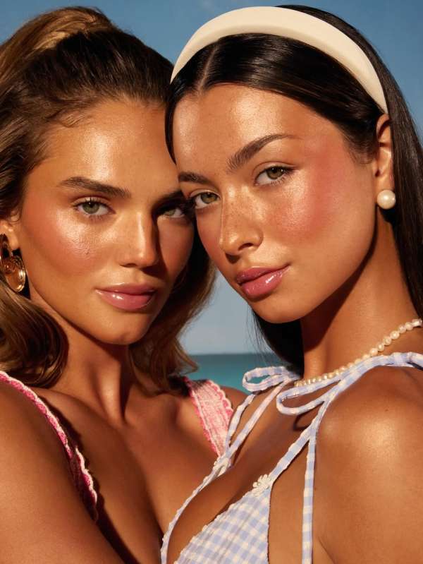 Bronzing and Beaching with @politesocietybe...