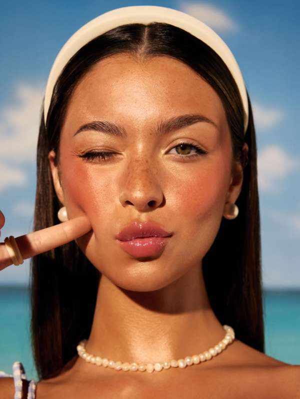 Bronzing and Beaching with @politesocietybe...