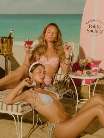 Bronzing and Beaching with @politesocietybe...