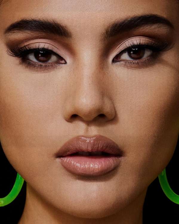 Beyond snatched with @nyxcosmetics 📸