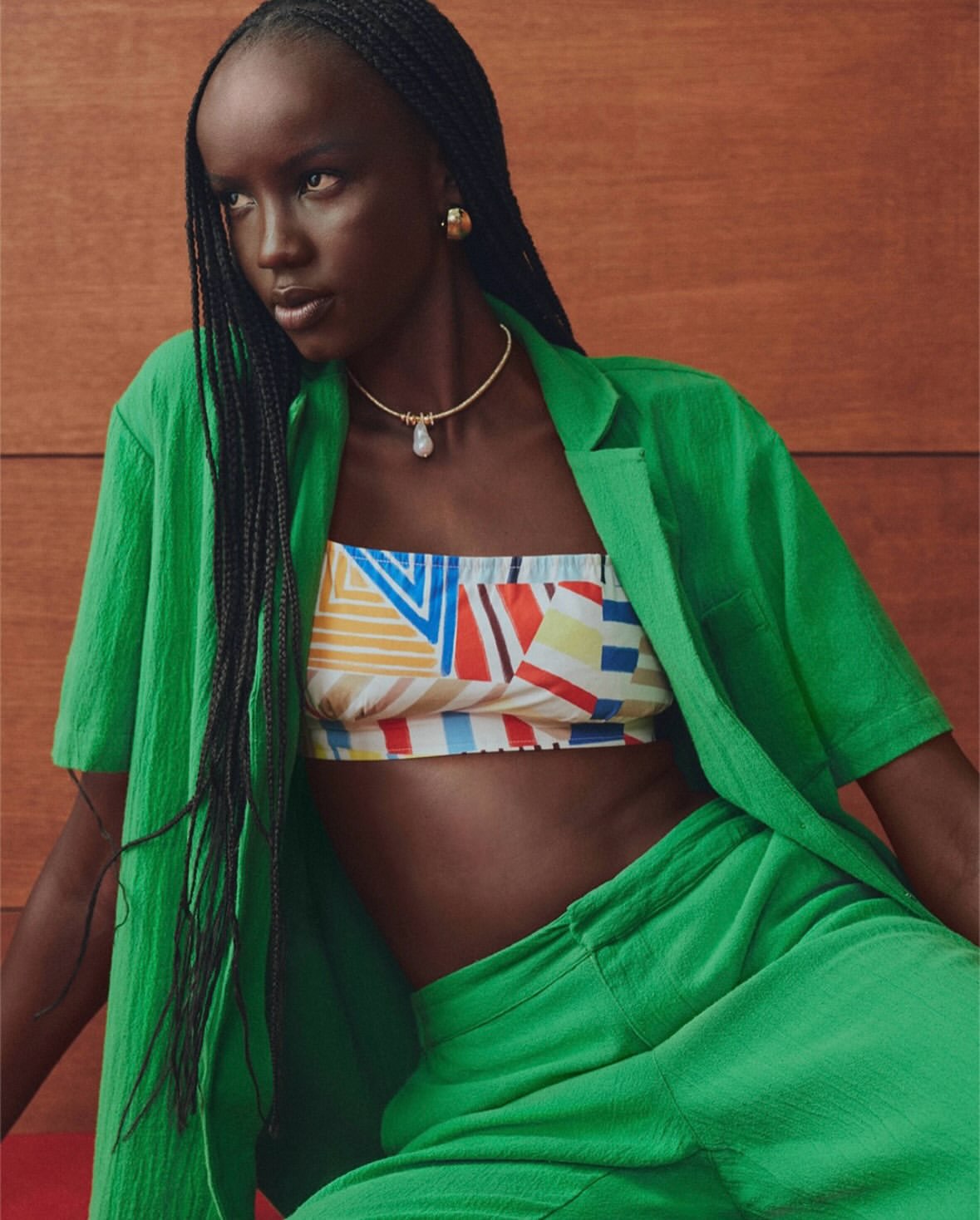 The new @rosie_assoulin x @target collab out now 😍 

#RosieAssoulin for #Target shot by @sumustecaplioglu and produced by @zachyproducer 
Creative @lyndsygilbertson @brennasigne 
Styling @natscicolone 
Makeup @tracymurphymua 
Hair @amber_duarte 
Nails @misspopnails 
Sets @mc.santana 
Thank you @tiffanidodge @tessalwarren ❤️🤍
#targetstyle #womensfashion #stripes