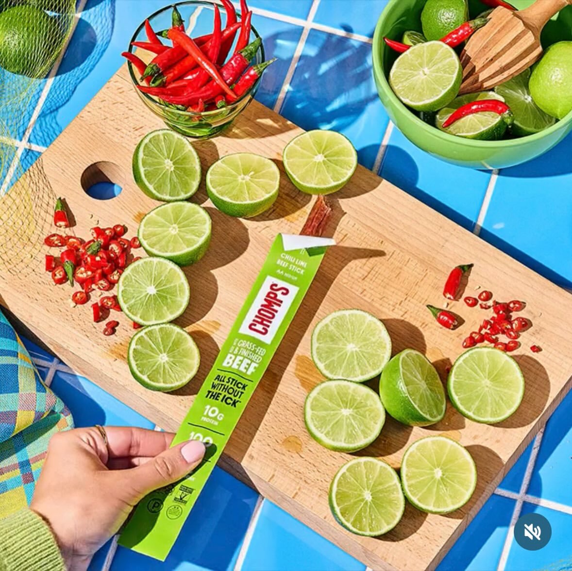 God we love a meat stick @chomps 🌶️

New #Chomps #chililime flavor shot by @stephaniegonot and produced by @zachyproducer + @ziadgeorges 
Sets @gabriela_cobar 
Food Styling @alinahardin 
Thank you @redeyereps for having us 🍋‍🟩
#protein #meatlovers #foodphotography