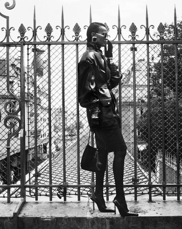 Holiday Magazine 

@holidaymagazine 

Photographer: @olivierkervern 
Stylist: @berengerpelc 
Art Director: @atelierfranckdurand 
Hair Stylist: @yoko_setoyama 
Makeup Artist: @anthonypreel_ 
Model : @liyakebede 

Casting by Raw Studio