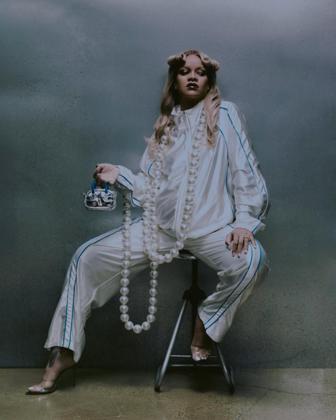 HommeGirls by Gabriel Moses x Stella Greenspan // @hommegirls @badgalriri @gabrielomoses @stella_greenspan @samvissermakeup @malcolm.marquez @kimkimnails @nicholasdesjardins @manuloca_ @darrenkarlsmith @gkldprojects @mrthakoon @jenbrillbrill @siyabahal produced by @ctdinc