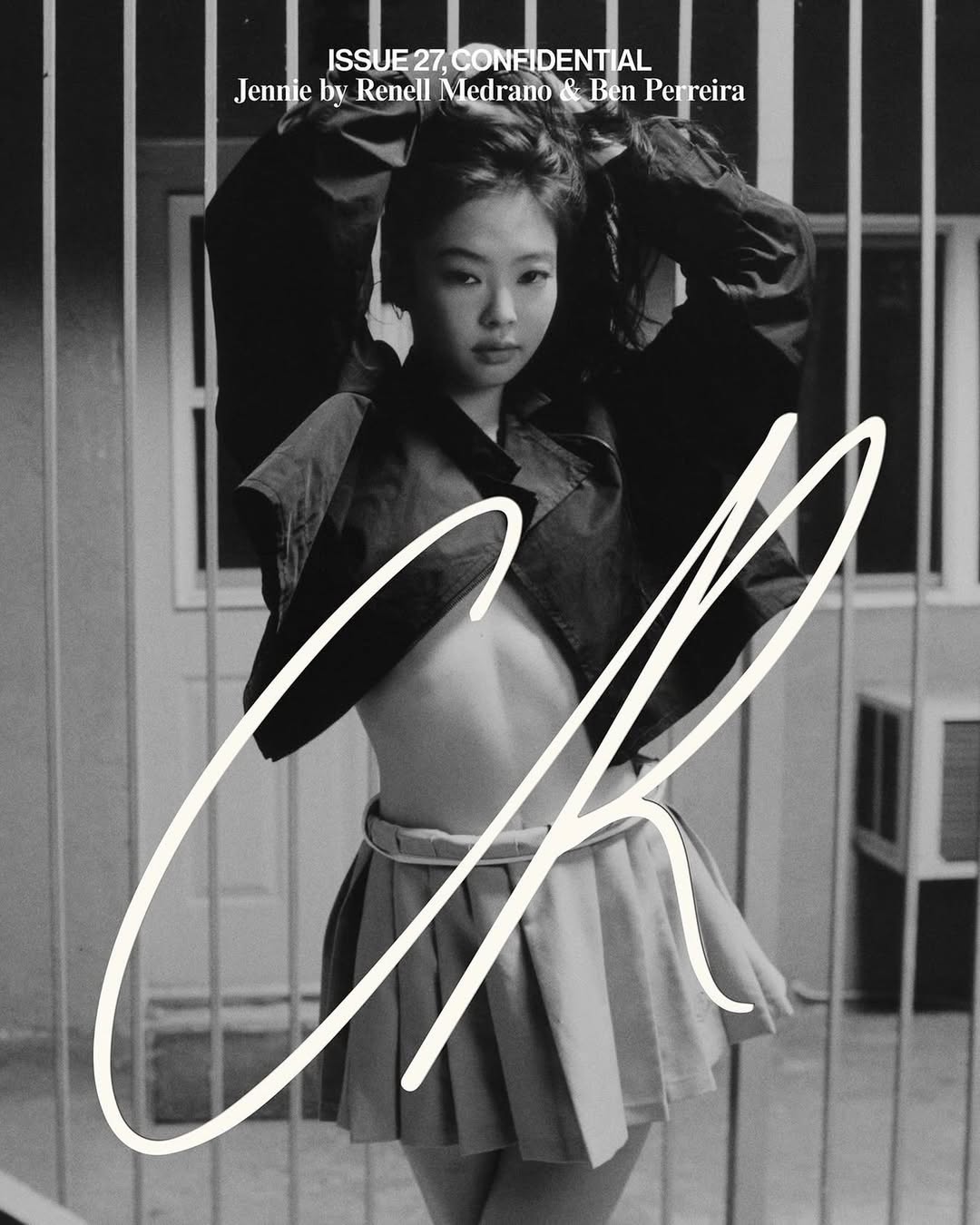 Jennie for CR by Renell x Ben // @jennierubyjane @crfashionbook @renellmedrano @benperreira @joynara leeseonyeong_ @nailsbyzola @jeremyreimnitz @carineroitfeld @vladimirrestoinroitfeld @jilldemling @emman produced by @ctdinc
