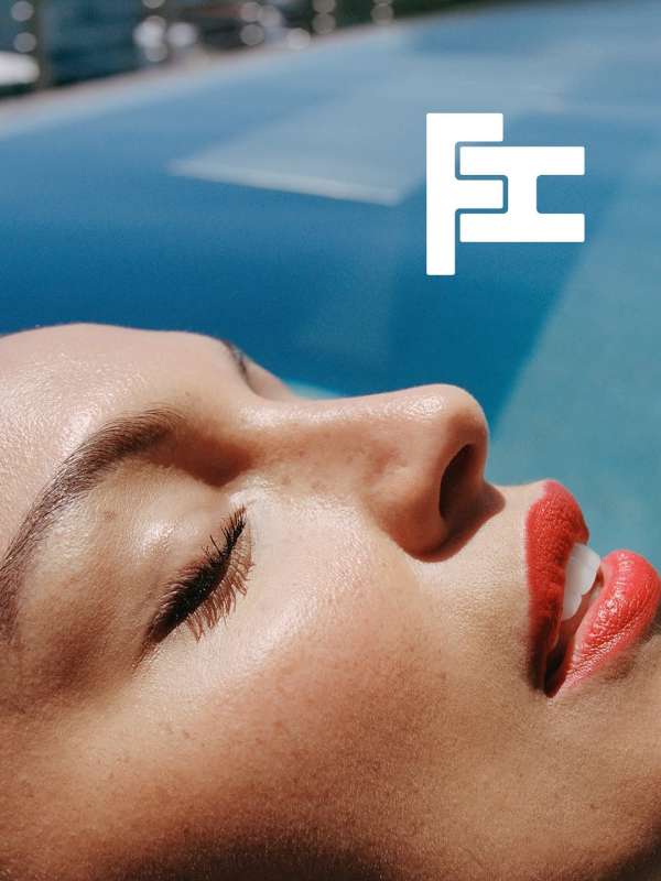 Fara Homidi x Eyeshadow // @farahomidibeaut...