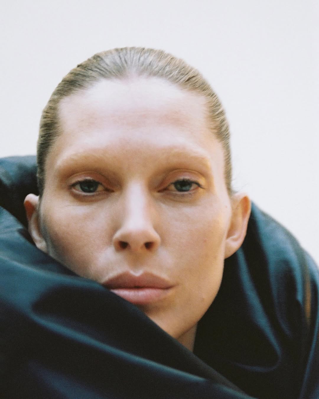 Davit Giorgadze X Iselin Steiro for Notes On Beauty Jun. 25